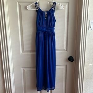 Absolutely stunning formal girls gown - Size 10